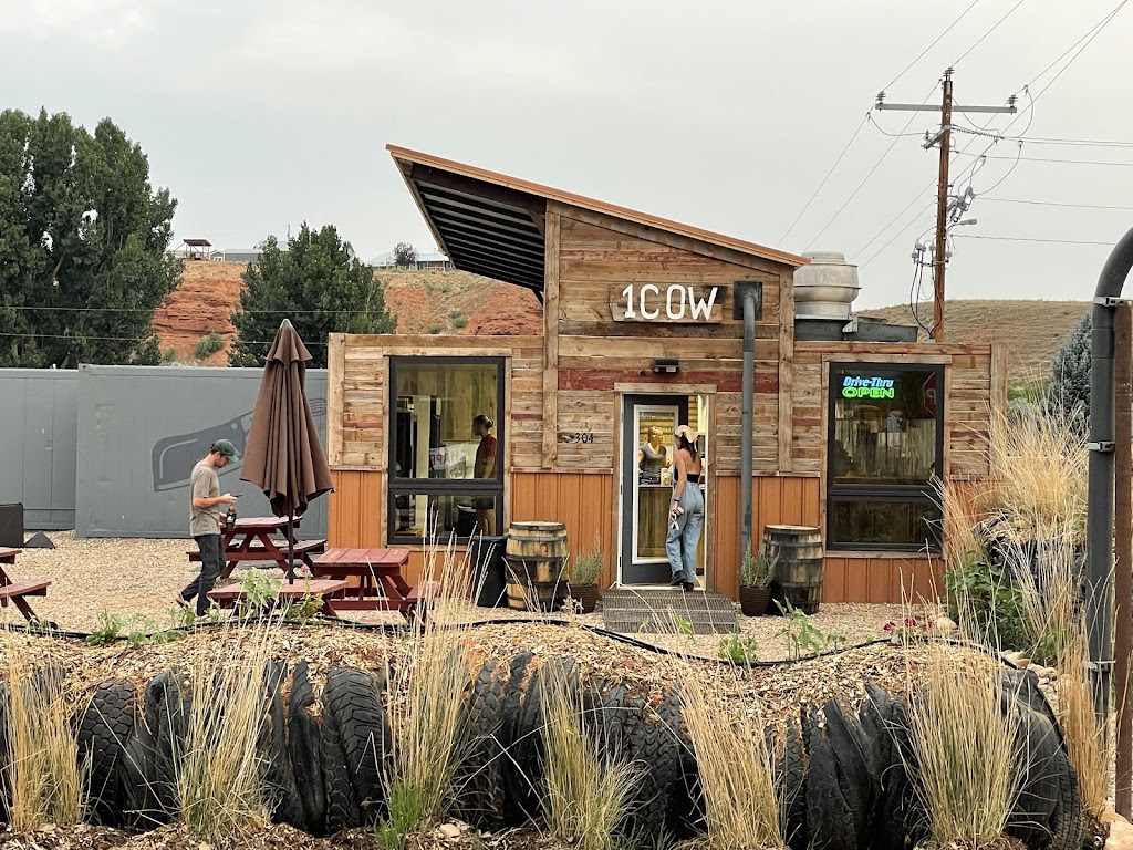1 Cow | restaurant | 304 2nd St, Ten Sleep, WY 82442, USA | 3073662161 OR +1 307-366-2161