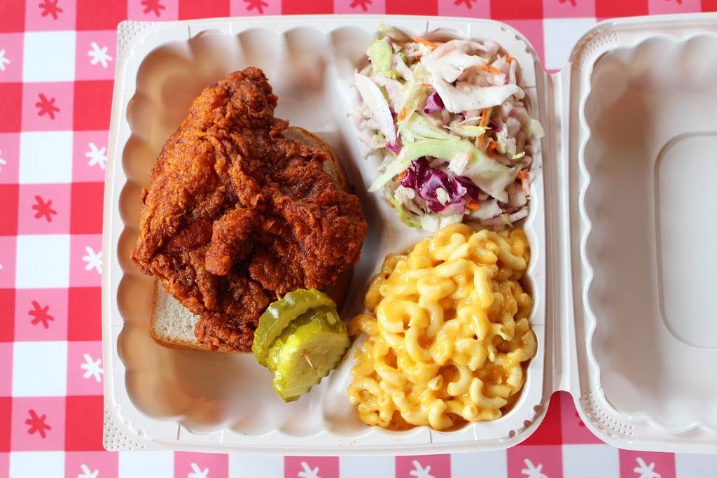 Hot Chicken Takeover | restaurant | 435 Polaris Pkwy Suite 101, Westerville, OH 43082, USA | 6149540008 OR +1 614-954-0008
