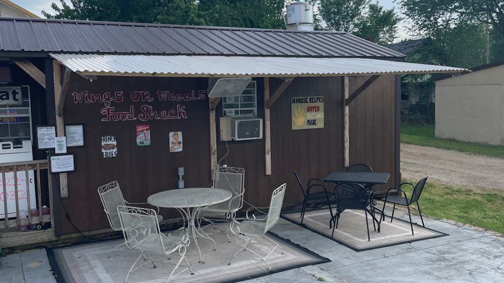 W.o.W. Wings on Wheels | restaurant | 2118 State Hwy M, Grovespring, MO 65662, USA | 4173220032 OR +1 417-322-0032