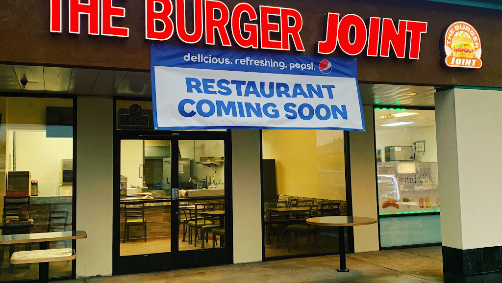 The burger joint | restaurant | 2459 N 10th Ave, Hanford, CA 93230, USA | 5596703986 OR +1 559-670-3986