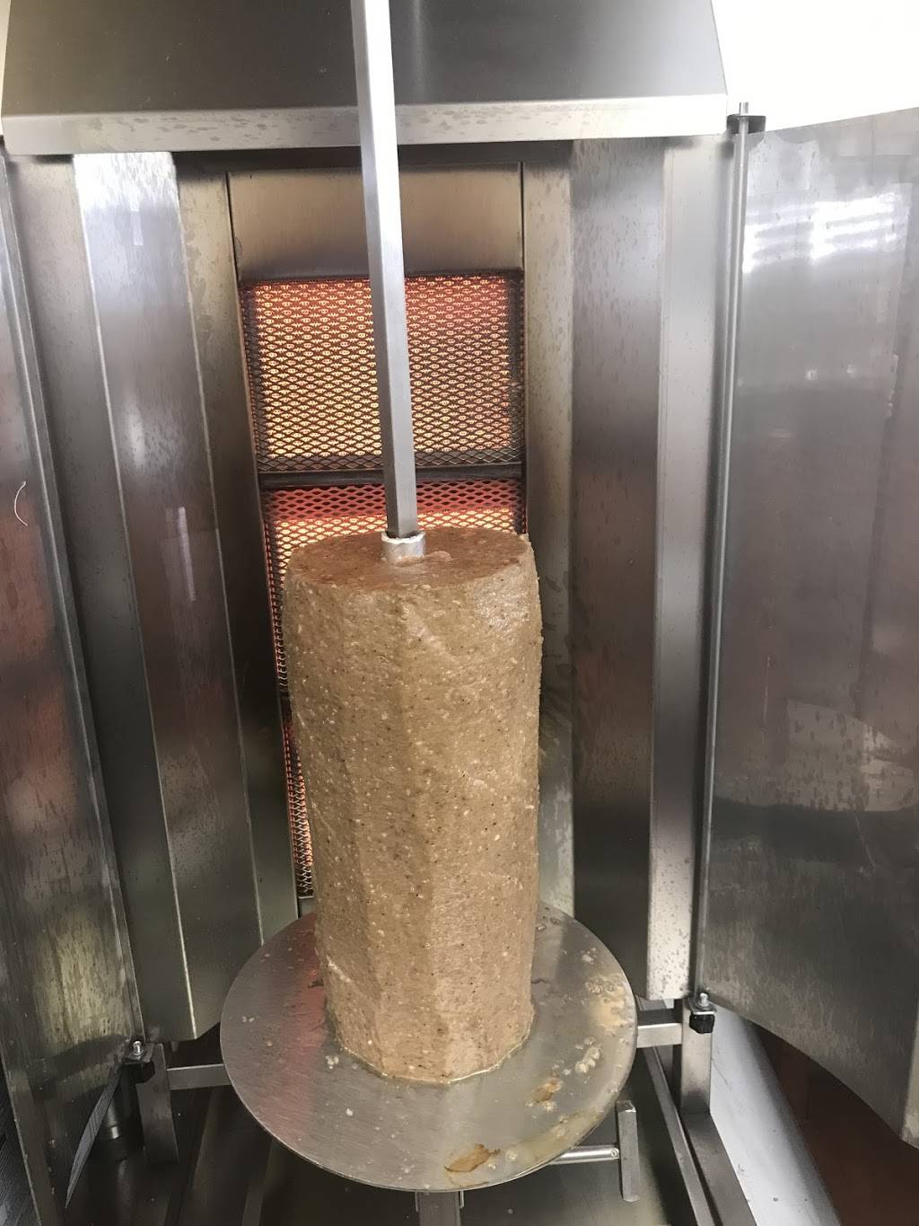 Luks Diner | restaurant | 2501 Guelph Line, Burlington, ON L7M 2A3, Canada | 9053326203 OR +1 905-332-6203