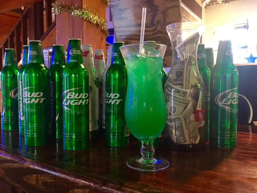 Boudain Hut North at Brentwood | restaurant | 4201 S Major Dr, Beaumont, TX 77707, USA | 4098409942 OR +1 409-840-9942