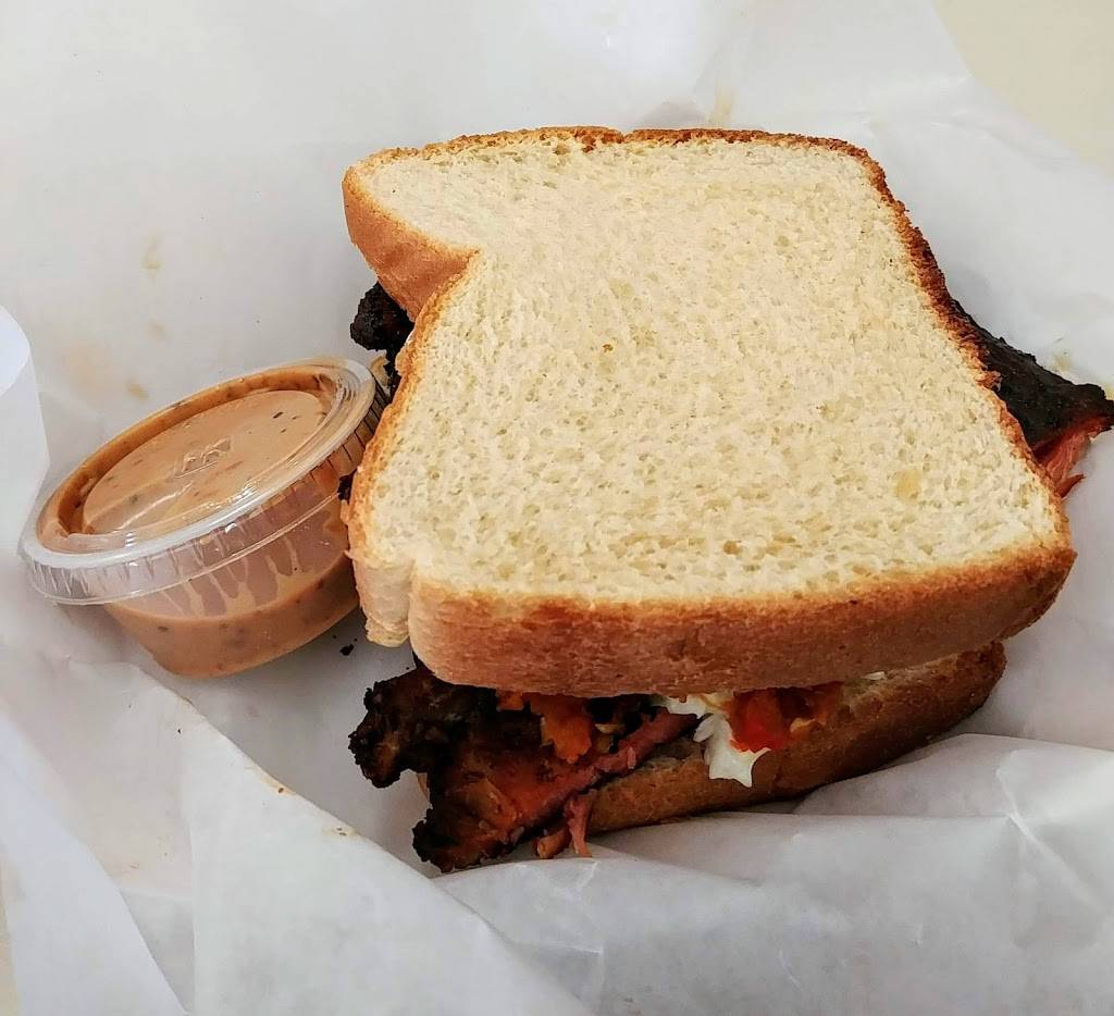 RD’s Smokehouse Barbecue | restaurant | 1811 Nick Davis Rd, Harvest, AL 35749, USA | 2566839990 OR +1 256-683-9990