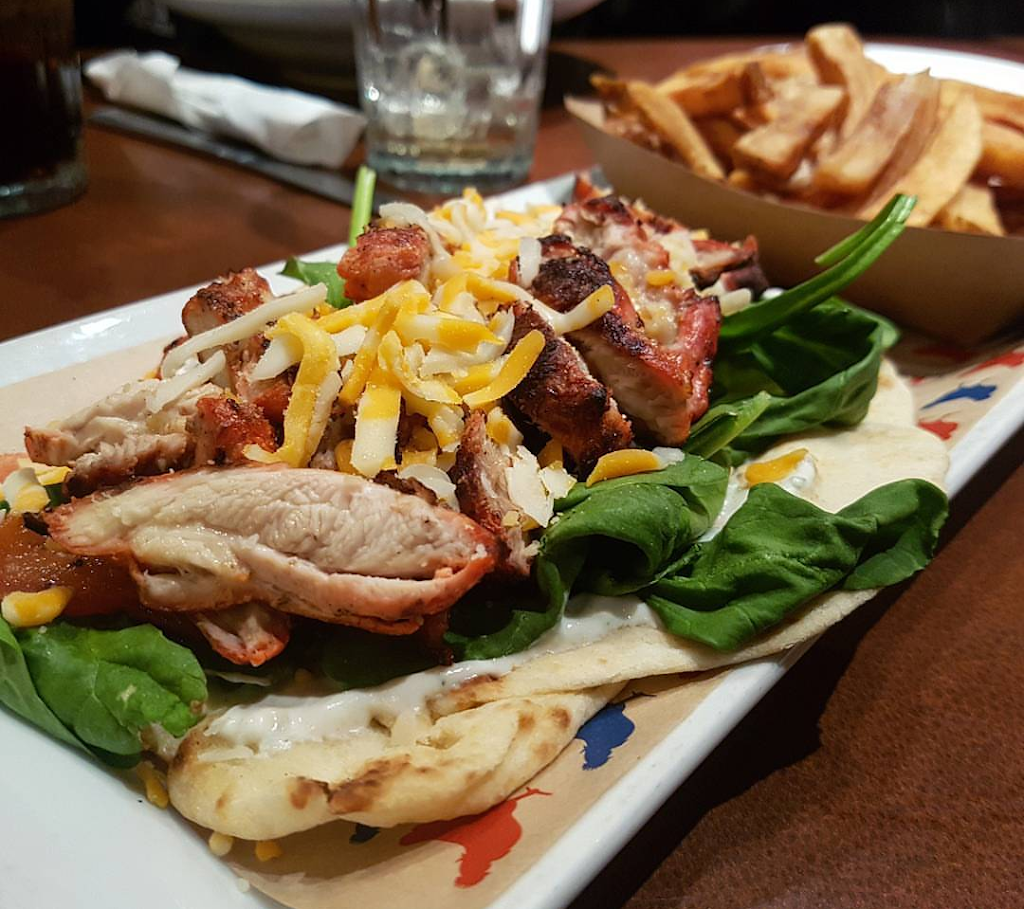 Kelseys Original Roadhouse | restaurant | 50 Cinemart Dr, Scarborough, ON M1B 3C3, Canada | 4162832937 OR +1 416-283-2937