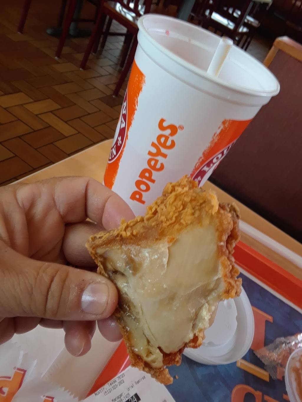 Popeyes Louisiana Kitchen | restaurant | 5630 Cameron Rd, Austin, TX 78723, USA | 5123232902 OR +1 512-323-2902