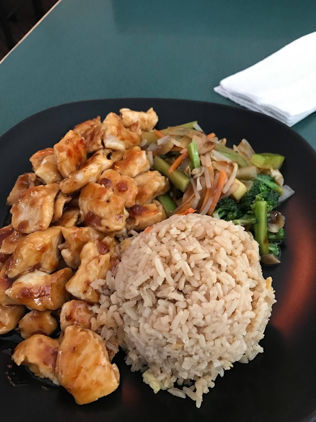 Tokyo Grill and Sushi | restaurant | 2019 Sam Houston Ave, Huntsville, TX 77340, USA | 9362918889 OR +1 936-291-8889