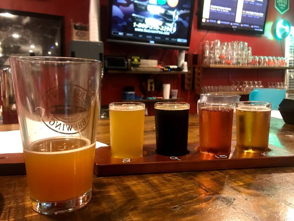 Old Oak Taproom | restaurant | 665 Erwin Hwy, Tusculum, TN 37745, USA | 4235528701 OR +1 423-552-8701