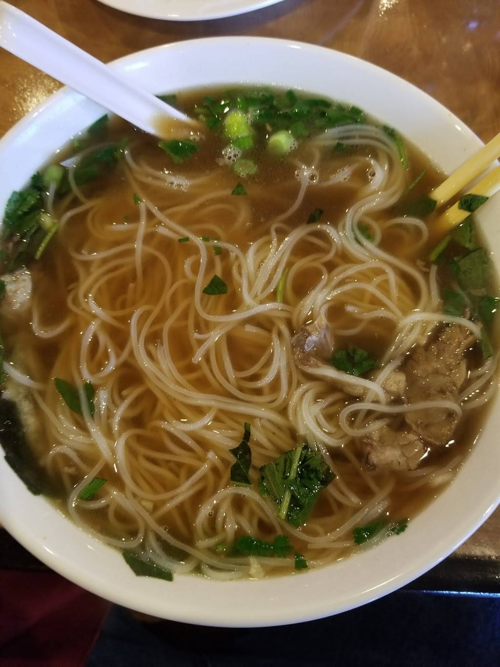 Pho Hoang Restaurant | restaurant | 1400 NASA Road 1 ste g, Houston, TX 77058, USA | 2813333897 OR +1 281-333-3897