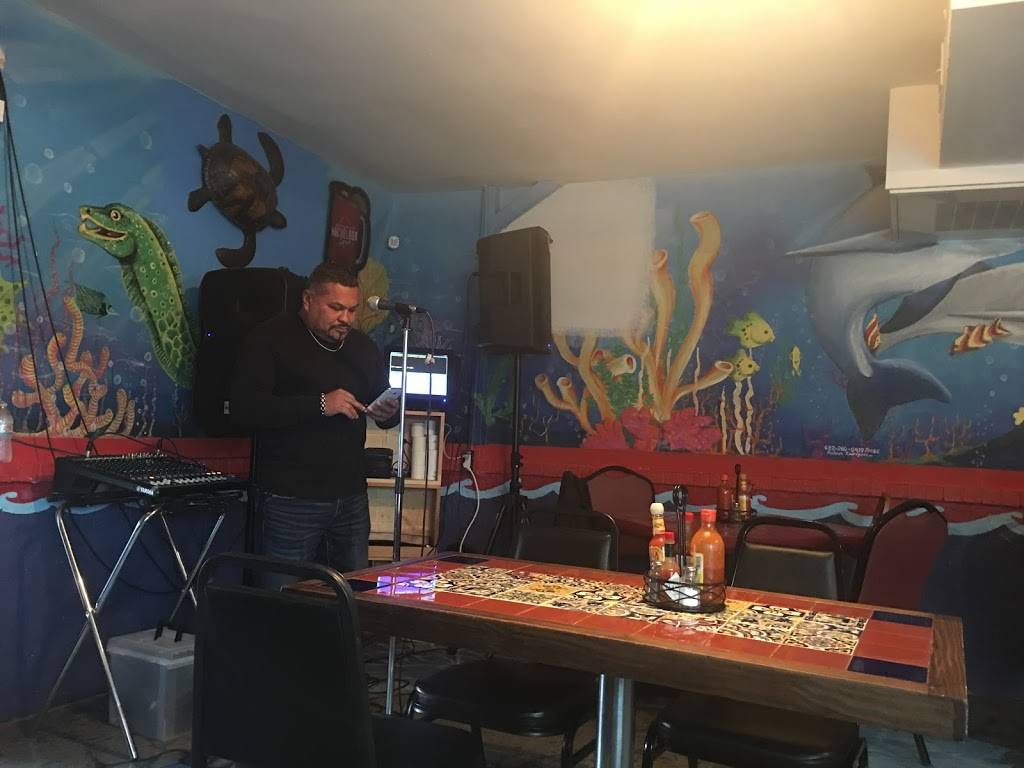 El rincon jarocho | restaurant | 901 W Seminary Dr, Fort Worth, TX 76115, USA | 8177082602 OR +1 817-708-2602