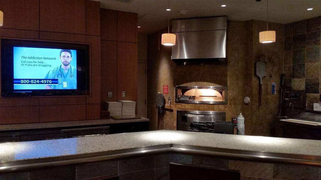 Stones Throw Restaurant and Bar | restaurant | 2660 Woodley Rd NW, Washington, DC 20008, USA | 2027456920 OR +1 202-745-6920