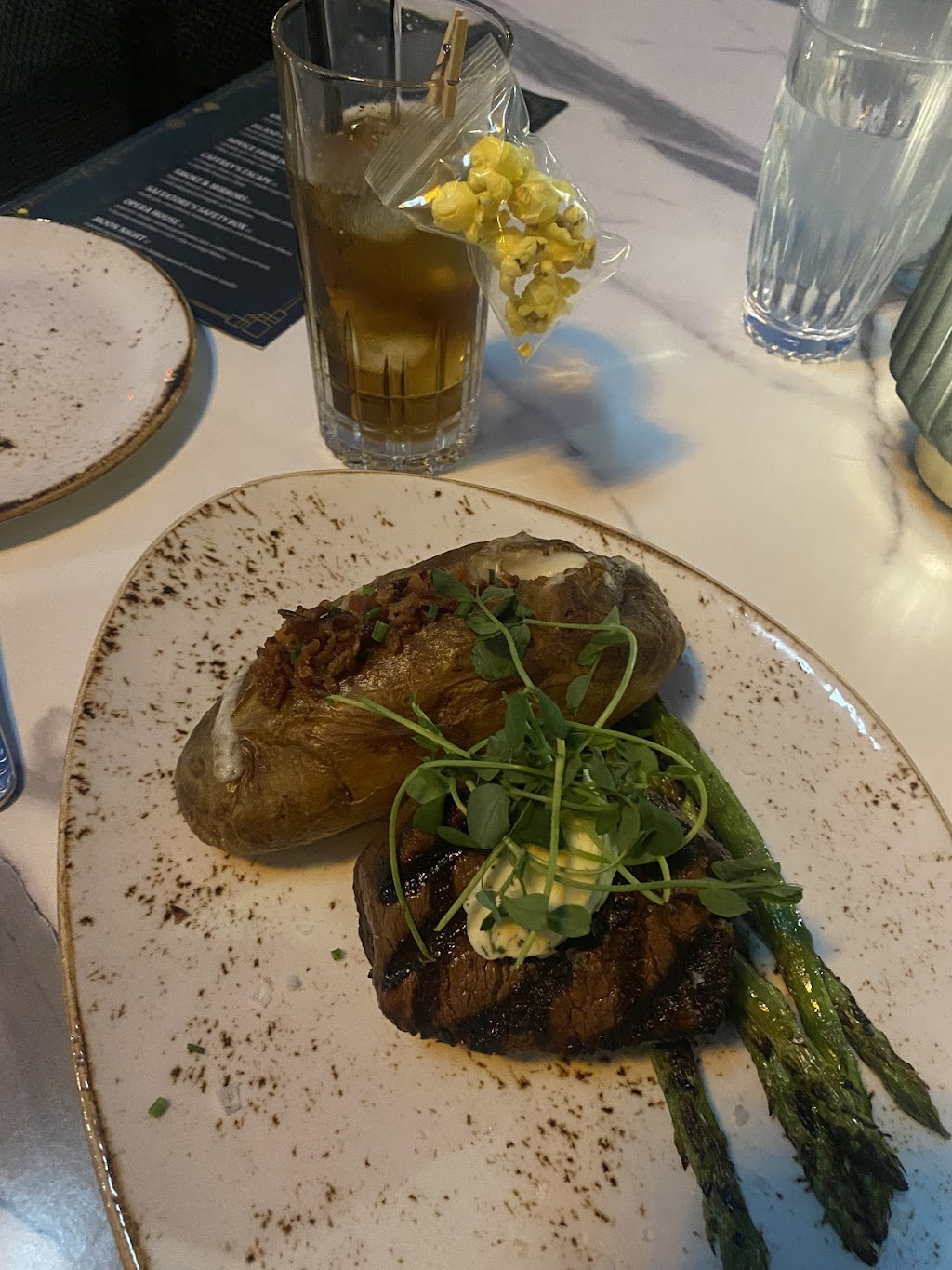 The Vault Downtown | restaurant | 100 S Leroy St, Fenton, MI 48430, USA | 8108553663 OR +1 810-855-3663