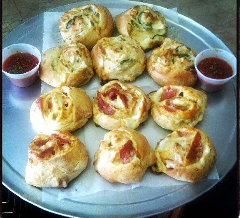 Roccos Pizzeria | restaurant | 57 Avenel St # A, Avenel, NJ 07001, USA | 7327505800 OR +1 732-750-5800