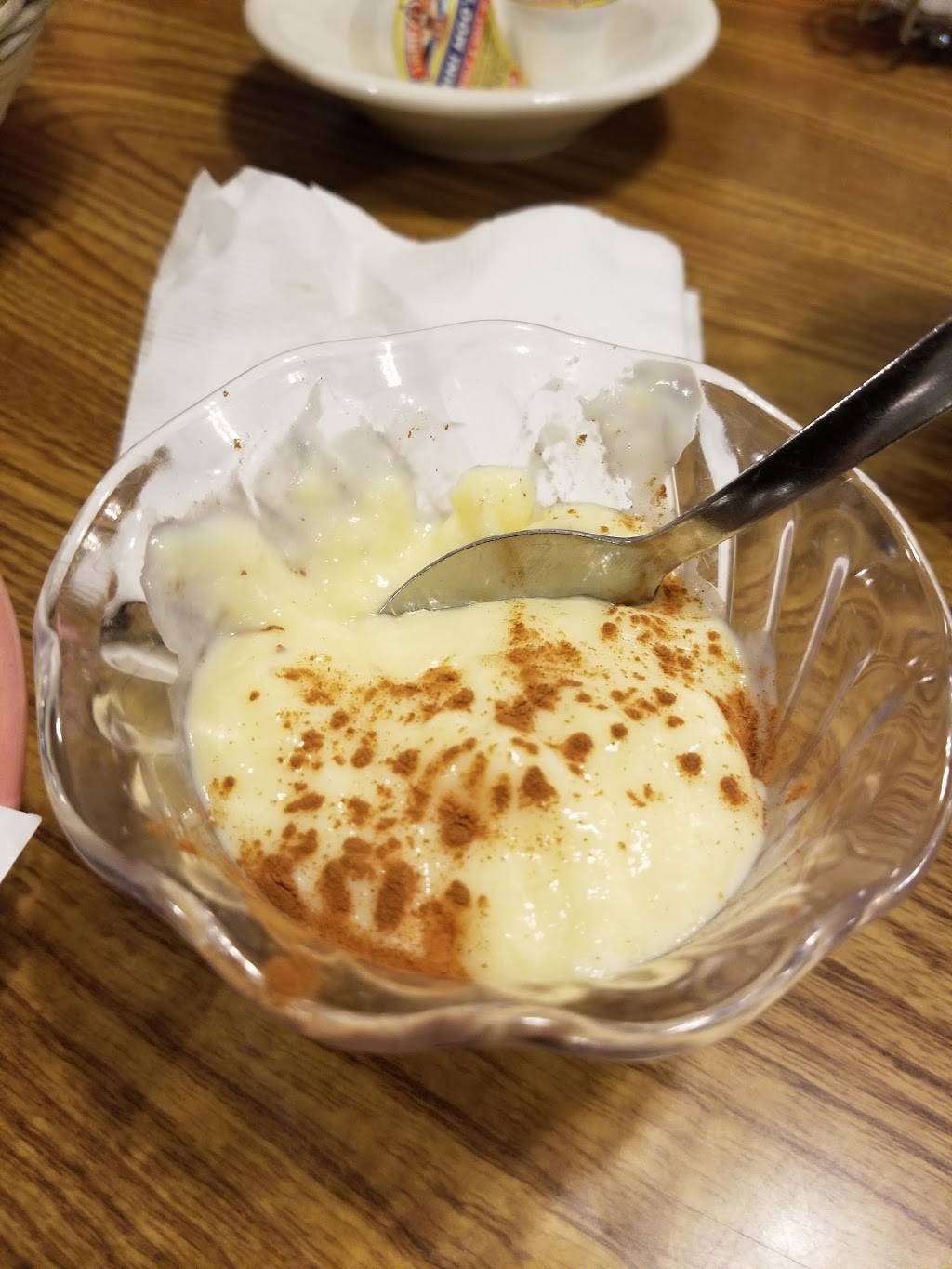 Eloys | restaurant | 1508 Wyoming Blvd NE, Albuquerque, NM 87112, USA | 5052936018 OR +1 505-293-6018