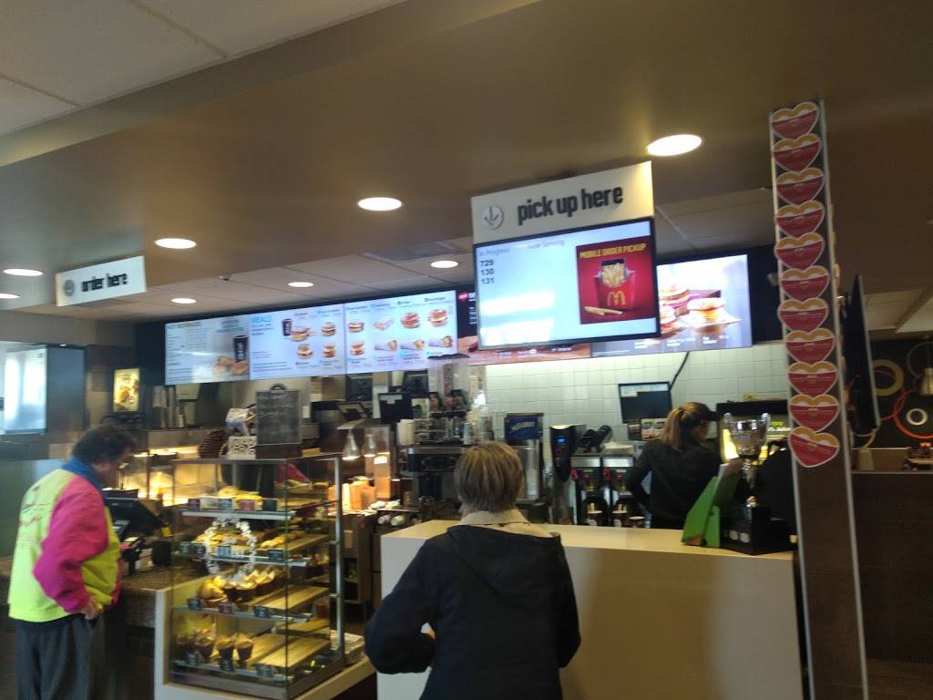 McDonalds | cafe | 45 Industrial Dr, Elmira, ON N3B 3B1, Canada | 5196698980 OR +1 519-669-8980