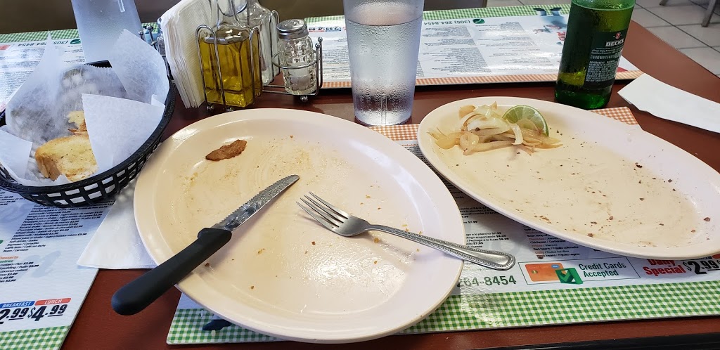 Choripan Restaurant and Cafeteria | restaurant | 4546 SW 74th Ave, Miami, FL 33155, USA | 3052648454 OR +1 305-264-8454