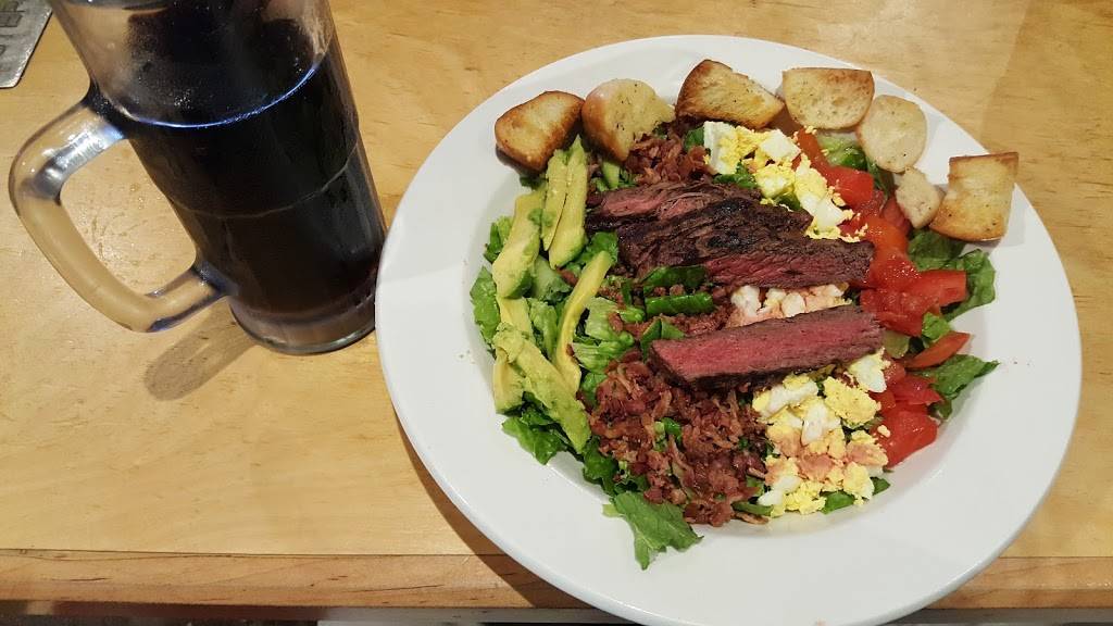 Logans Roadhouse | restaurant | 1560 Parkway, Sevierville, TN 37862, USA | 8654283326 OR +1 865-428-3326