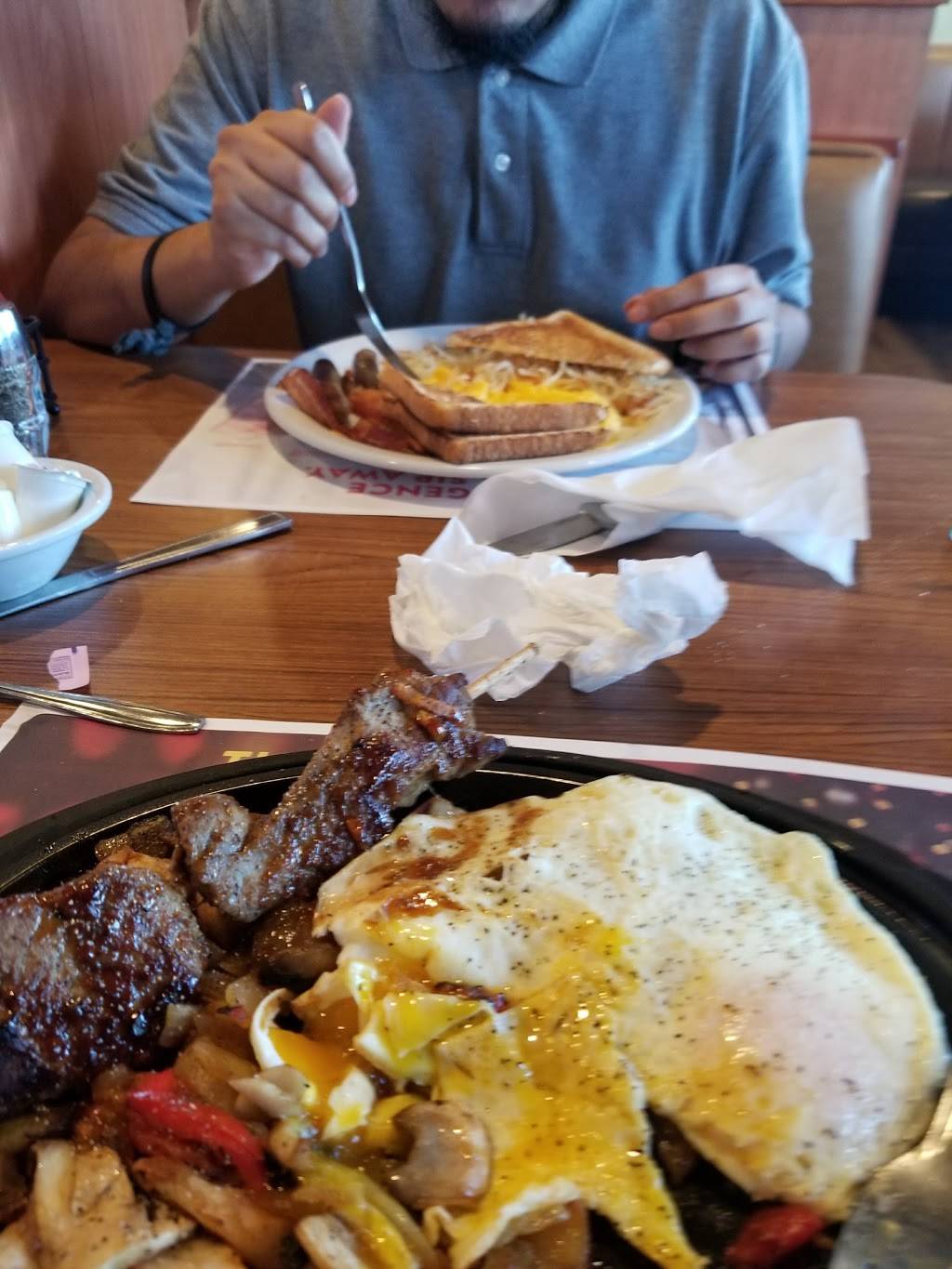 Dennys | restaurant | 1348 North, I-35, New Braunfels, TX 78130, USA | 8306291600 OR +1 830-629-1600