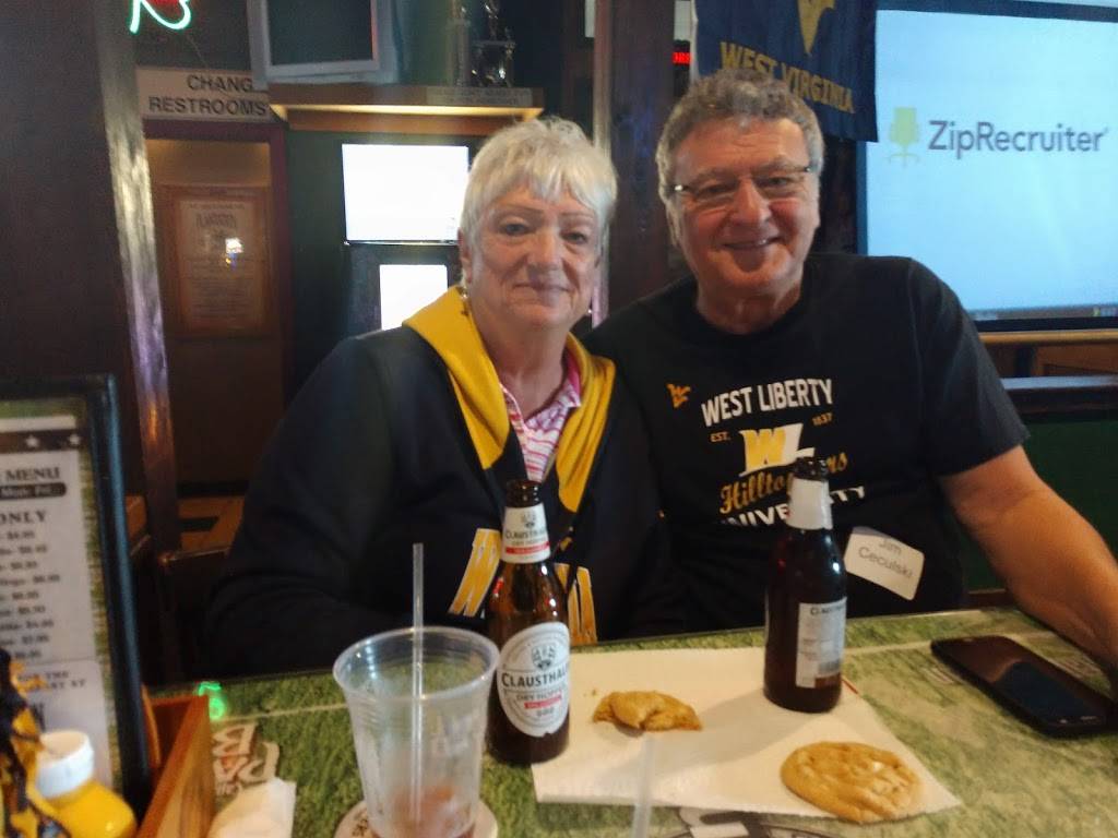 Callahans Sports Bar | restaurant | 49 New Orleans Rd, Hilton Head Island, SC 29928, USA | 8436867665 OR +1 843-686-7665