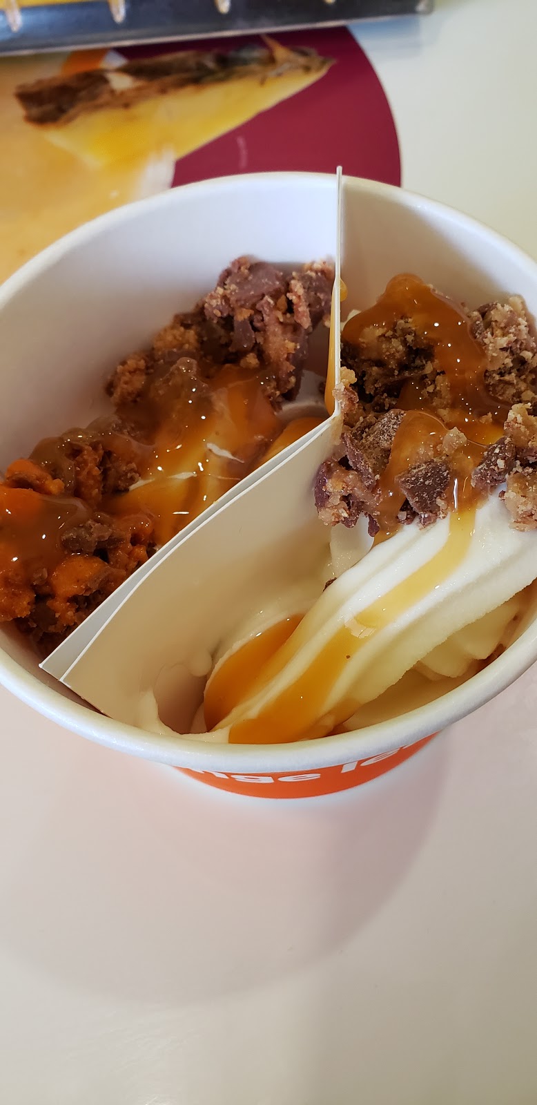 Red Mango | restaurant | 10351 Indianapolis Blvd Ste A Ste A, Highland, IN 46322, USA | 2199247622 OR +1 219-924-7622