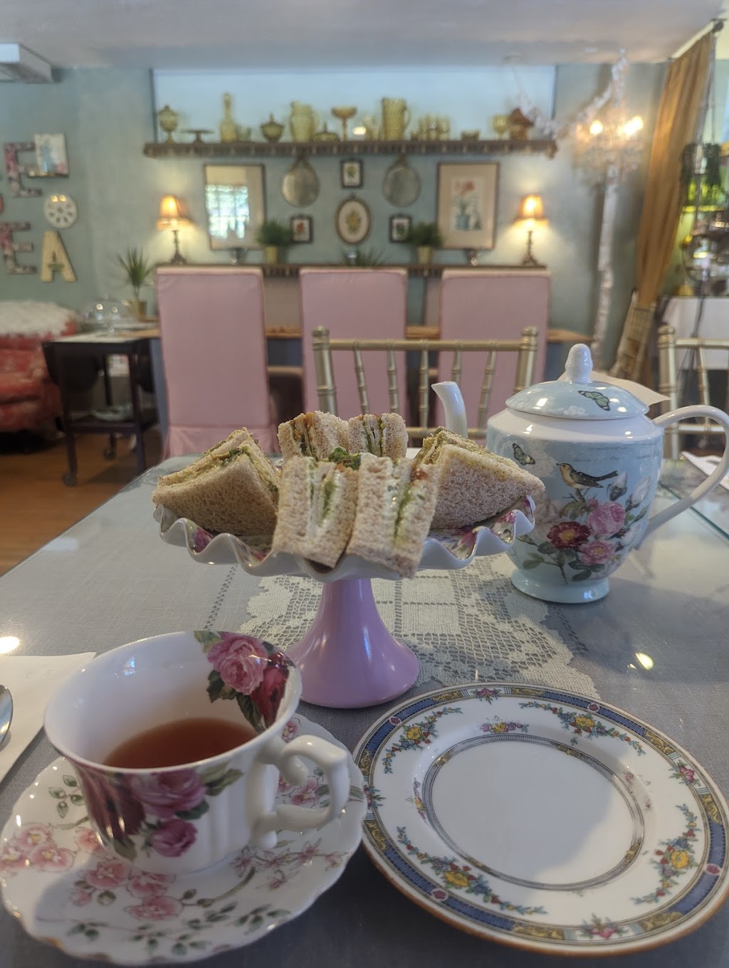 Dartealing Lounge | restaurant | 470 3rd St, San Francisco, CA 94107, USA | 4152349920 OR +1 415-234-9920