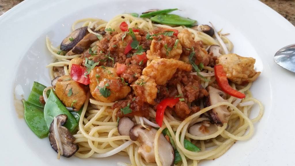 The Cheesecake Factory | restaurant | 7871 Edinger Ave, Huntington Beach, CA 92647, USA | 7148891500 OR +1 714-889-1500