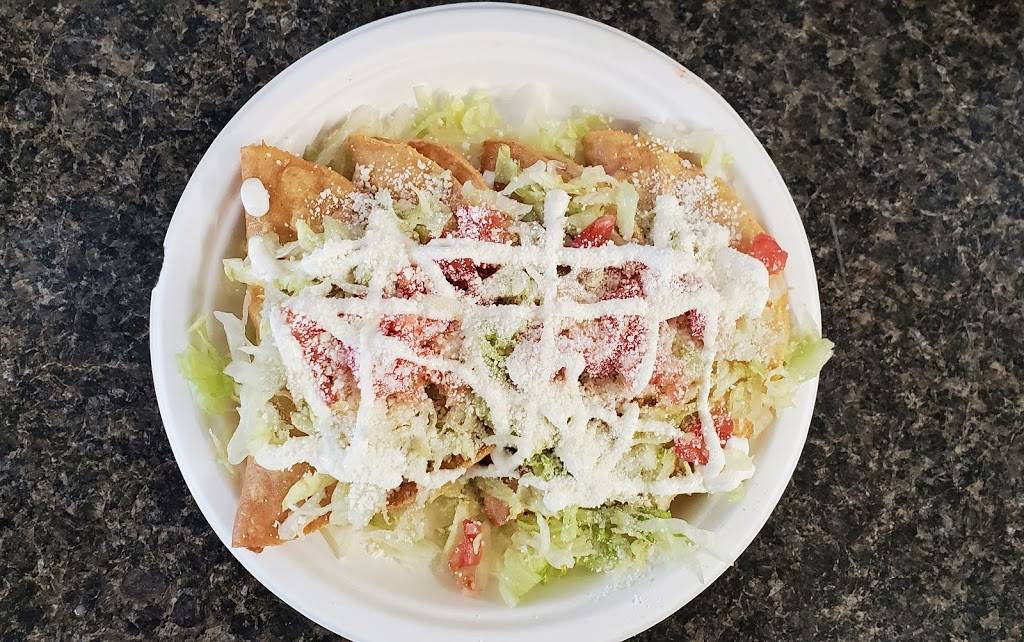 Raining Tacos Mexican Food Truck | restaurant | 440 Rainier Ave S, Renton, WA 98057, USA | 2064663798 OR +1 206-466-3798