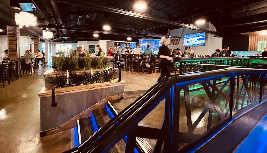 RAW | restaurant | 2167 Hilltop Dr, Redding, CA 96002, USA | 5306054628 OR +1 530-605-4628