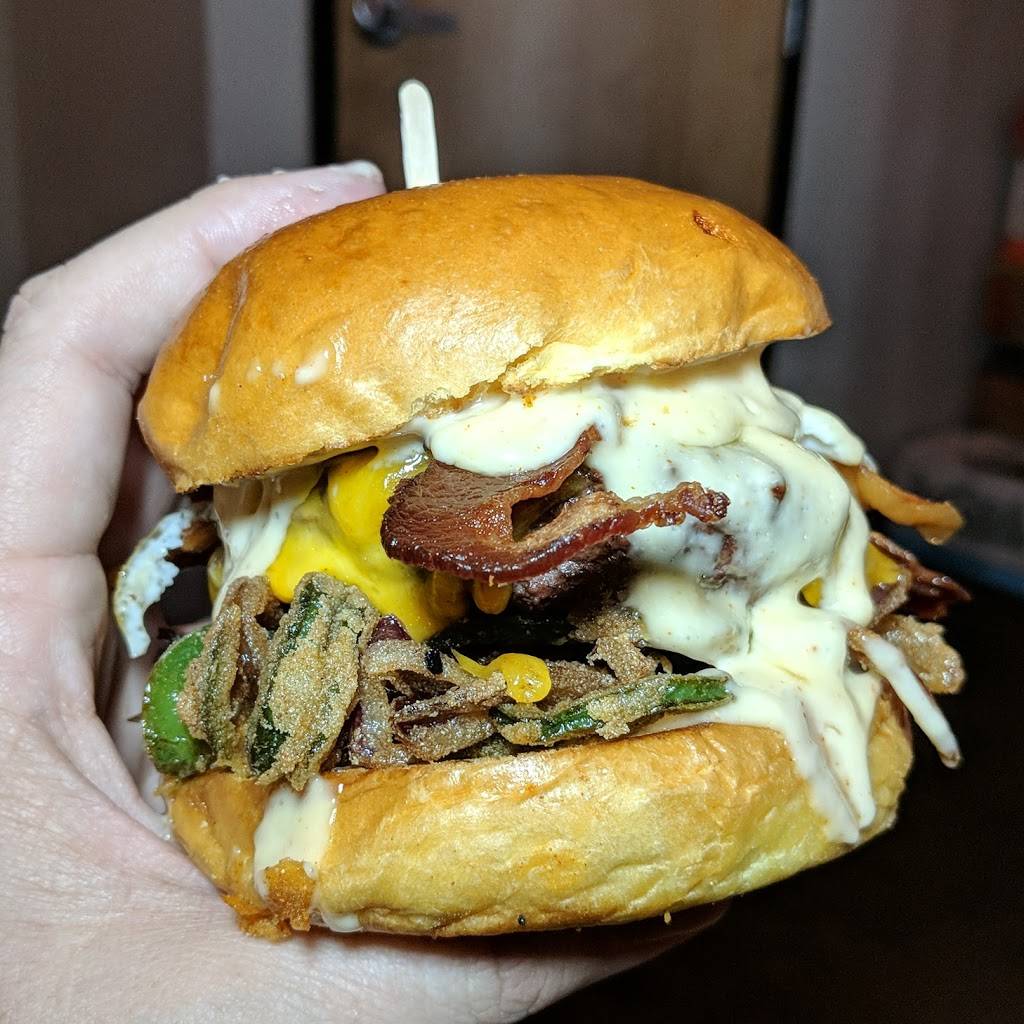 Trencher | meal takeaway | 1305 Portia St, Los Angeles, CA 90026, USA | 3236049621 OR +1 323-604-9621