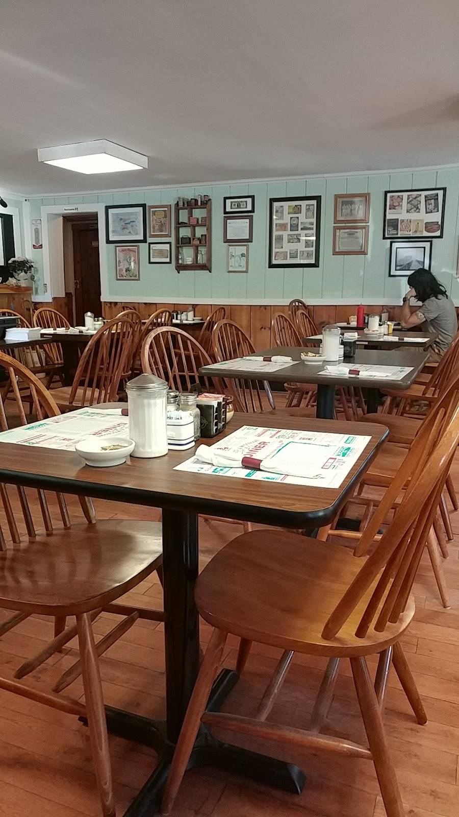 Miss Wiscasset Diner | restaurant | 762 Bath Rd, Wiscasset, ME 04578, USA | 2076878089 OR +1 207-687-8089