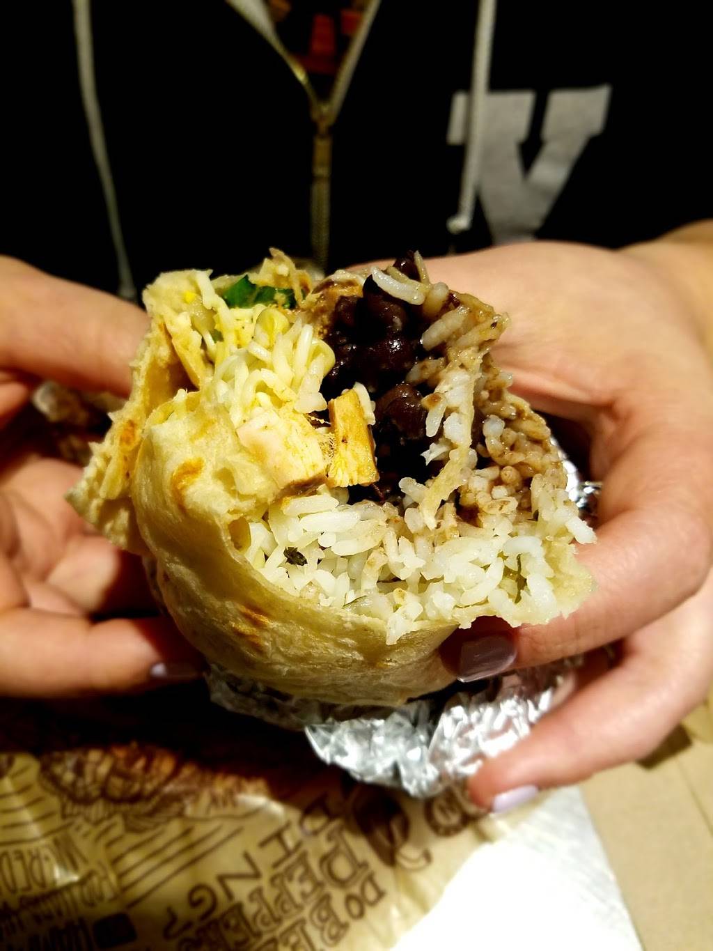 Chipotle Mexican Grill | restaurant | 3629 Hempstead Turnpike, Levittown, NY 11756, USA | 5167310416 OR +1 516-731-0416