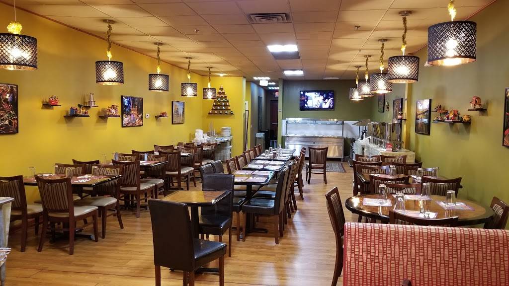 Dharani Indian Restaurant | restaurant | 485 Georges Rd, Dayton, NJ 08810, USA | 7326660006 OR +1 732-666-0006