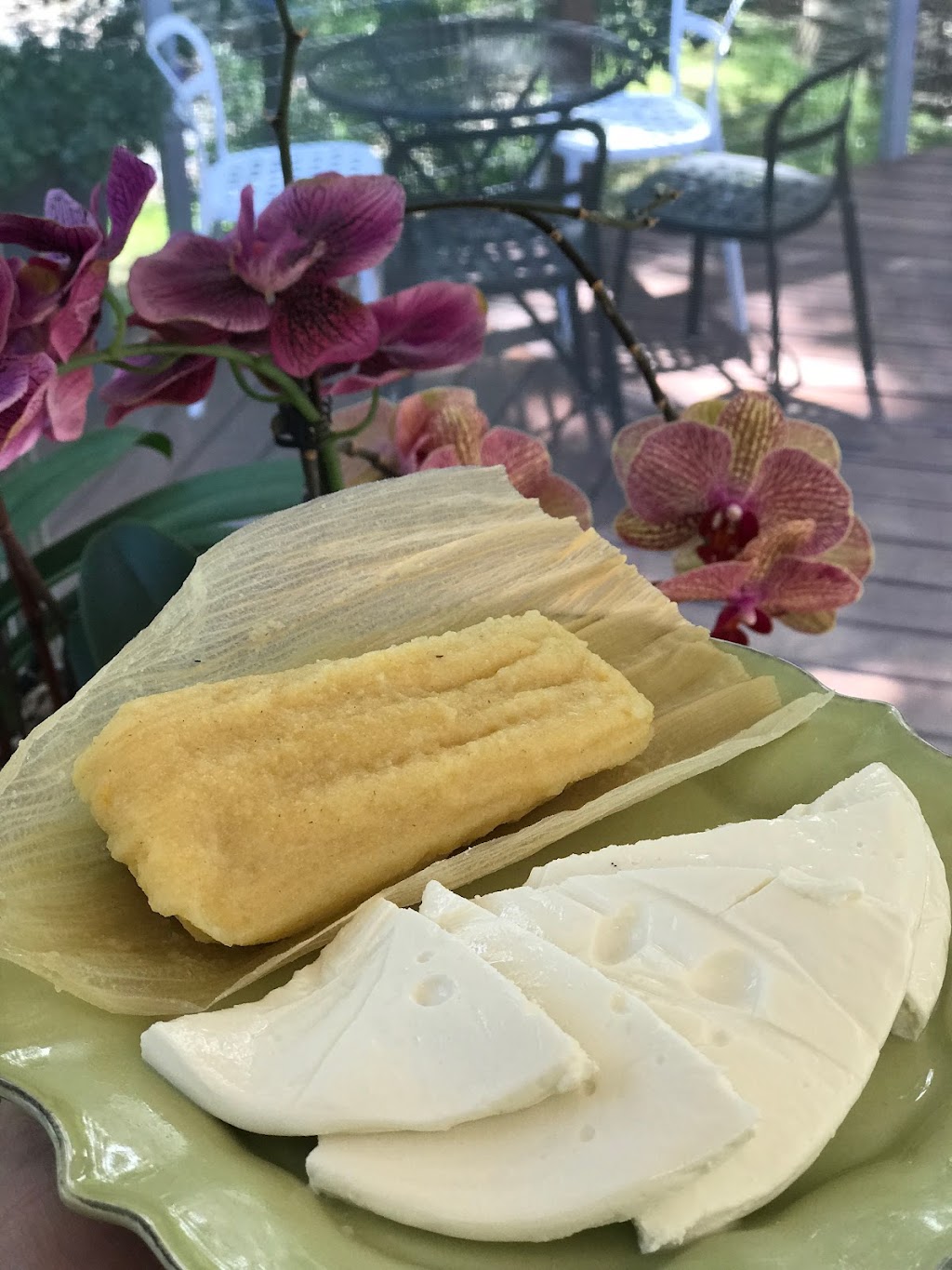 Gourmet Antojitos LLC | restaurant | 544 North Ave, Weston, MA 02493, USA | 8573020767 OR +1 857-302-0767