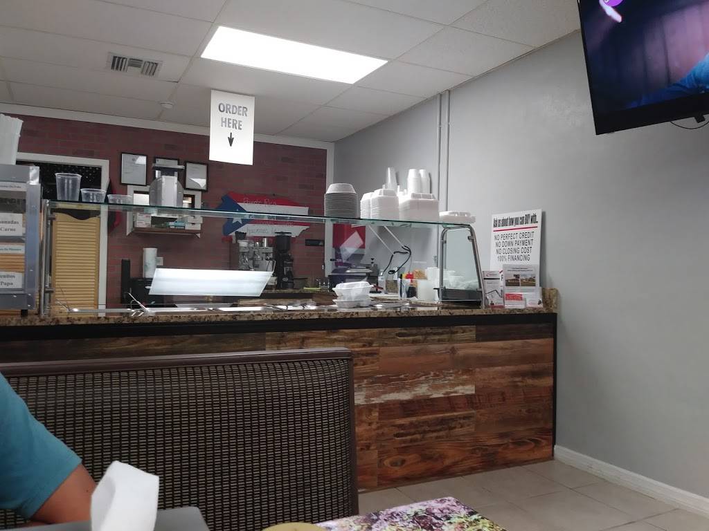 La Casita Boricua | restaurant | 529 Pondella Rd, North Fort Myers, FL 33903, USA | 2394712317 OR +1 239-471-2317
