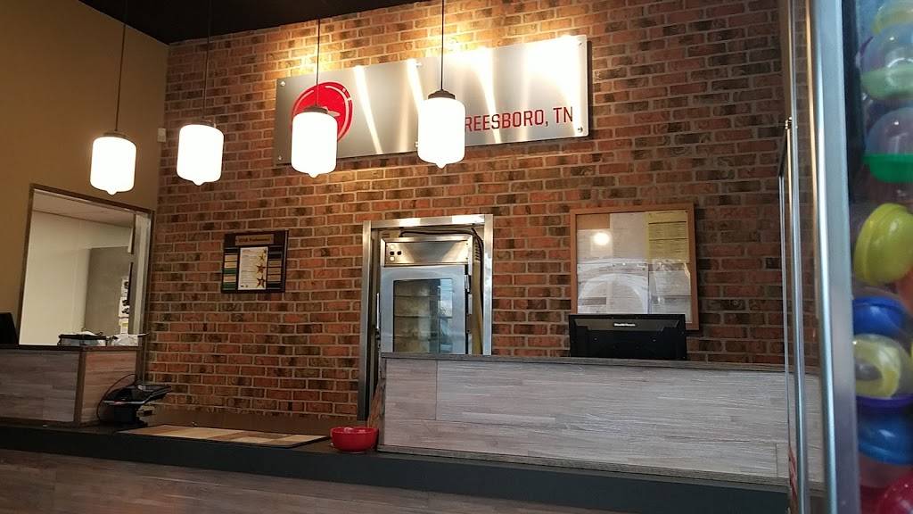 Pizza Hut | meal takeaway | 2575 Old Fort Pkwy, Murfreesboro, TN 37128, USA | 6152177557 OR +1 615-217-7557