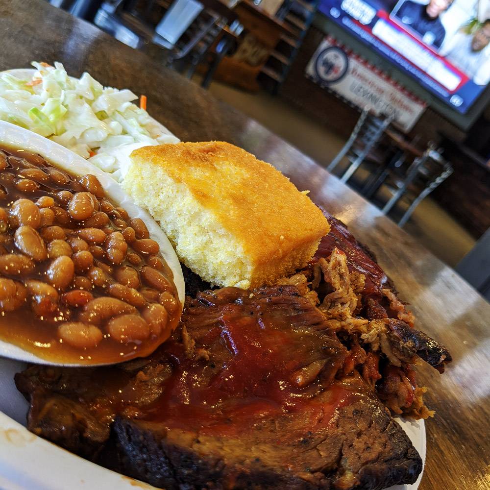 KSBar & Grille | restaurant | 1030 S Broadway, Lexington, KY 40504, USA | 8595546081 OR +1 859-554-6081