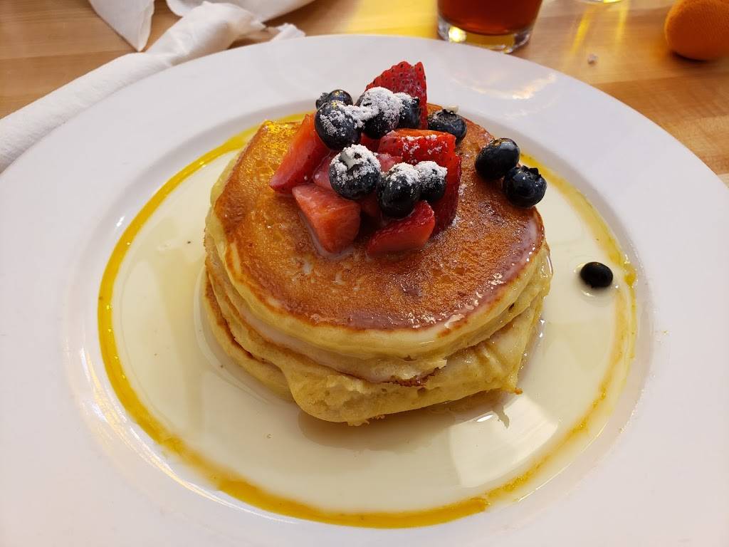 Con Huevos Restaurant, Holiday Manor, Louisville | restaurant | 4938 US-42, Louisville, KY 40222, USA | 5023843744 OR +1 502-384-3744