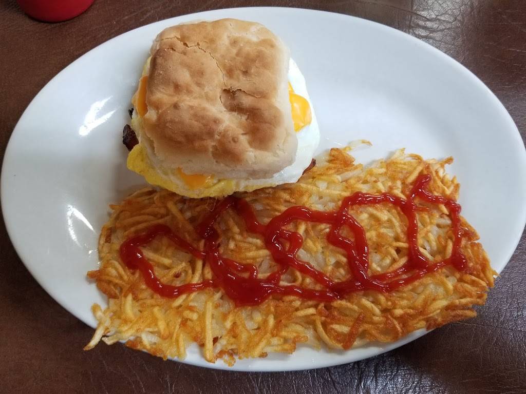 Country Corner Cafe | restaurant | 1225 State Hwy 39, Stockton, MO 65785, USA | 4172765411 OR +1 417-276-5411