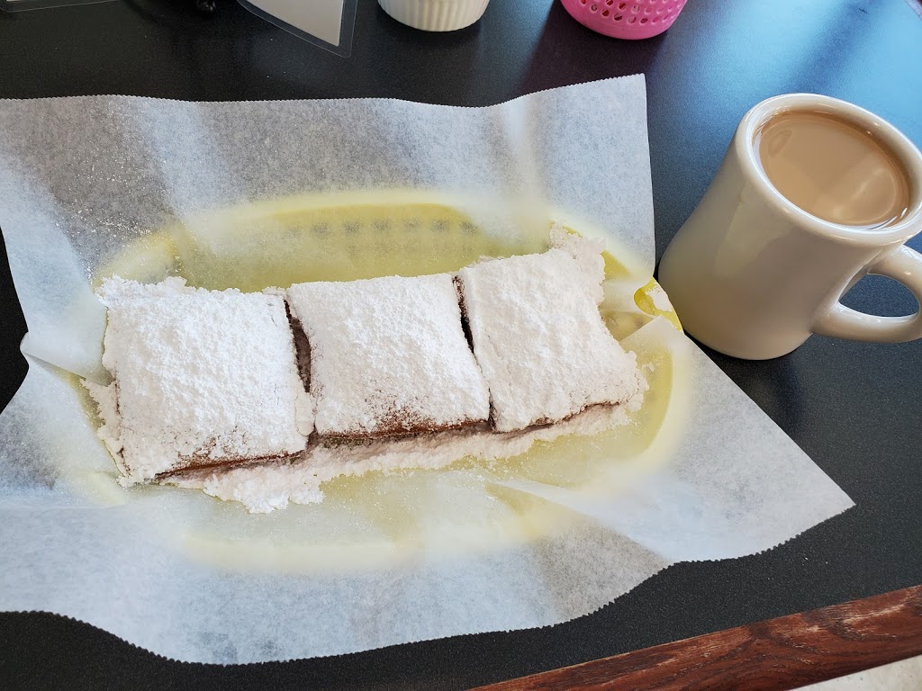Café Beignet | restaurant | 13700 Perdido Key Dr St A105, Pensacola, FL 32507, USA | 8503325169 OR +1 850-332-5169