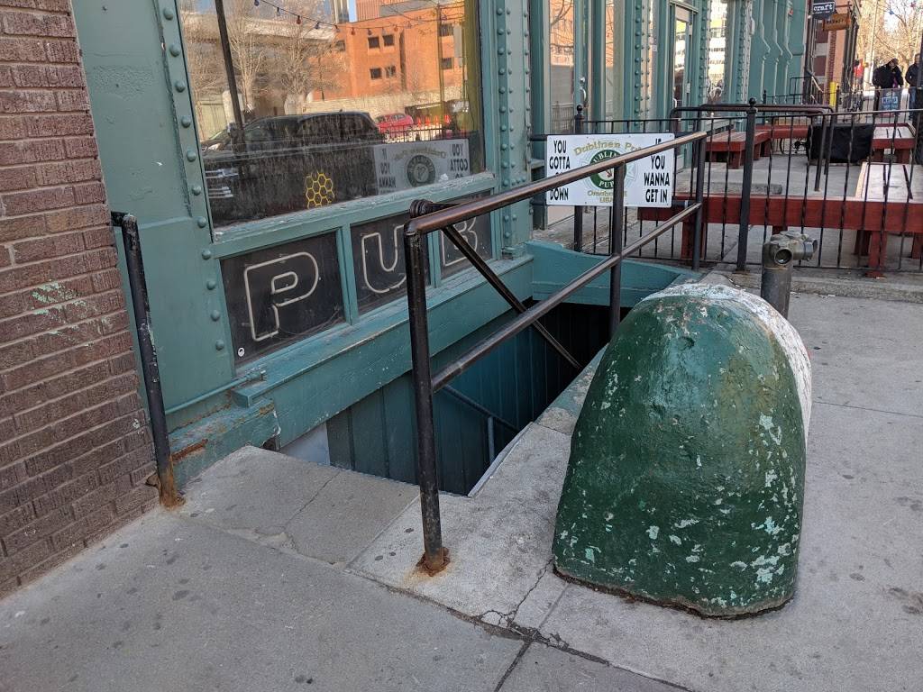 Dubliner pub | restaurant | 1205 Harney St, Omaha, NE 68102, USA | 4023425887 OR +1 402-342-5887