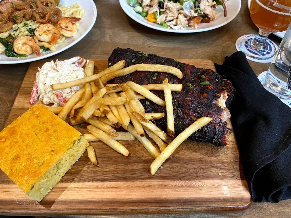 Lock & Mule by Tangled Roots Brewing Company | restaurant | 1025 S State St, Lockport, IL 60441, USA | 8155260825 OR +1 815-526-0825