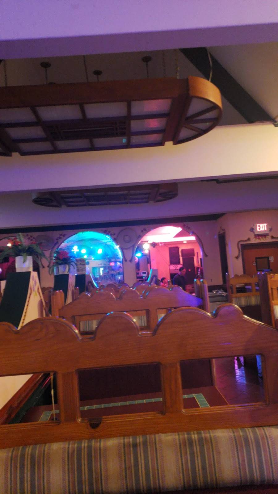 El Gran Palenque | restaurant | 5863 Columbia Pike, Falls Church, VA 22041, USA | 7039988220 OR +1 703-998-8220