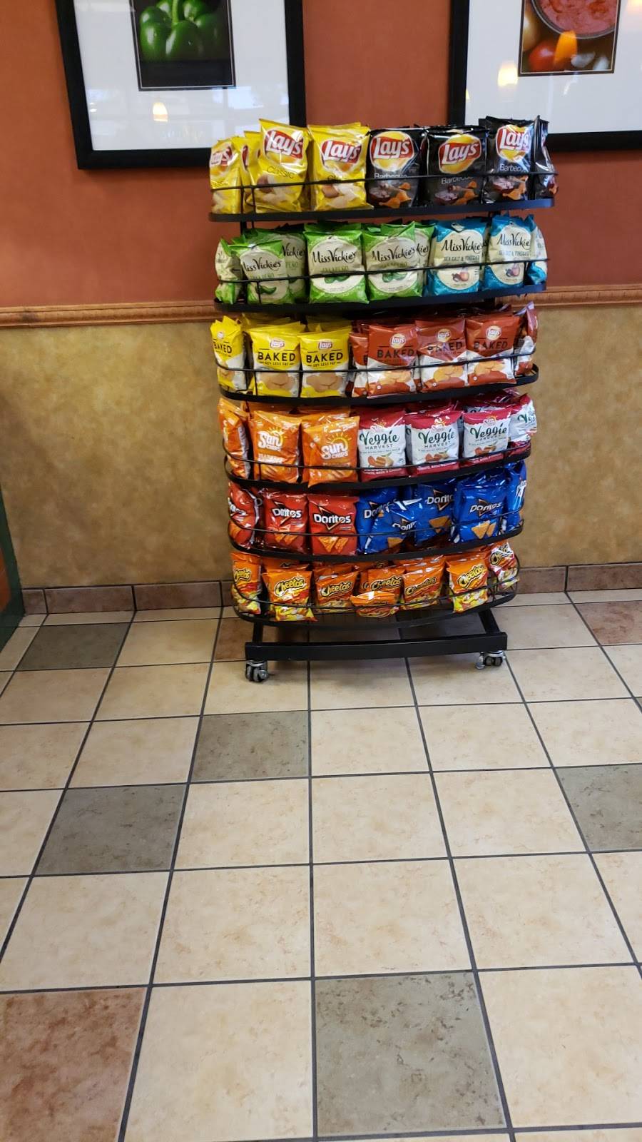 Subway Restaurants | restaurant | 291 E Valley Blvd c, Colton, CA 92324, USA | 9094339853 OR +1 909-433-9853