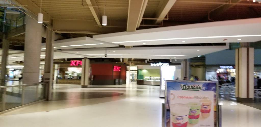 Nathans Famous | restaurant | 4120 Palisades Center Dr FC-04, West Nyack, NY 10994, USA | 8453481640 OR +1 845-348-1640