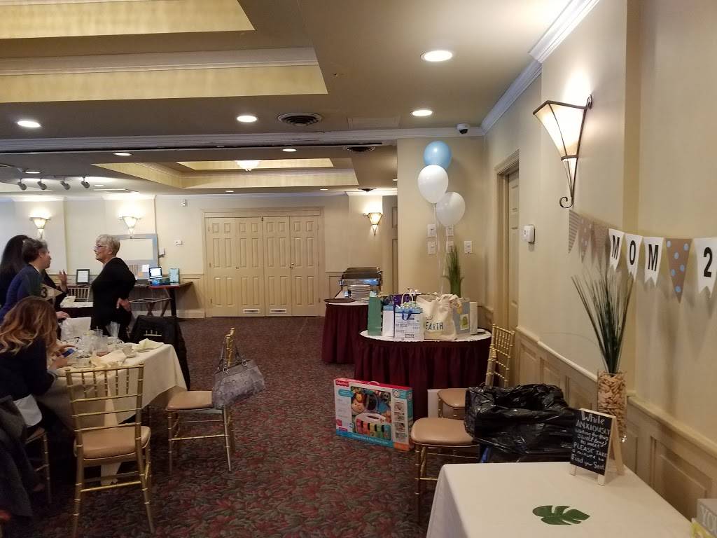 Umbertos of Mamma Marisa | restaurant | 2245 S Rd, Poughkeepsie, NY 12601, USA | 8454625117 OR +1 845-462-5117