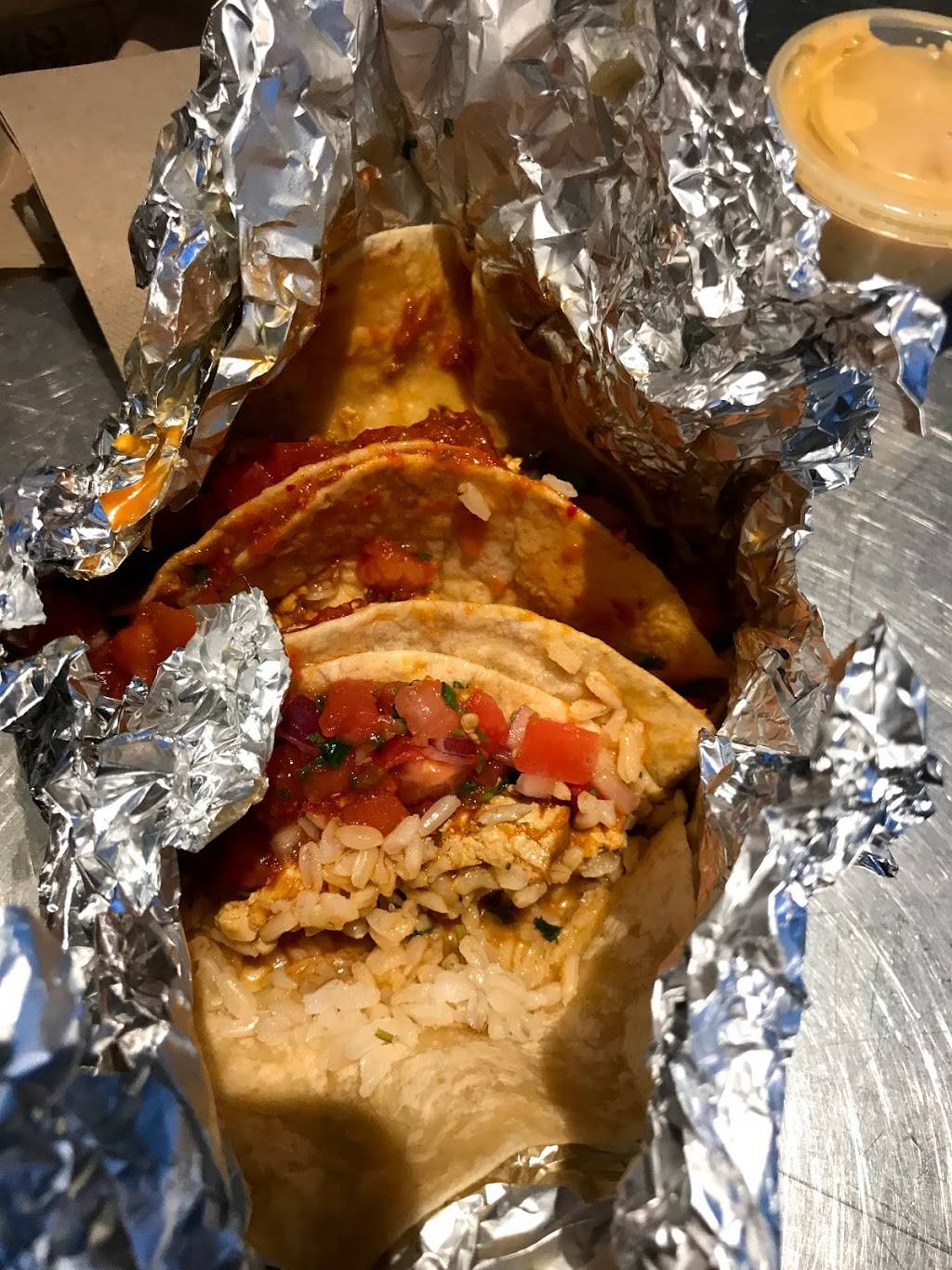 Chipotle Mexican Grill | restaurant | 525 Boardman Poland Rd, Boardman, OH 44512, USA | 3307581477 OR +1 330-758-1477