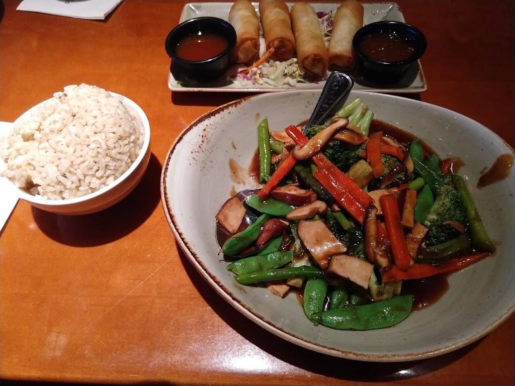 P.F. Changs | restaurant | 3265 W Market St Ste 100A, Akron, OH 44333, USA | 3308690560 OR +1 330-869-0560