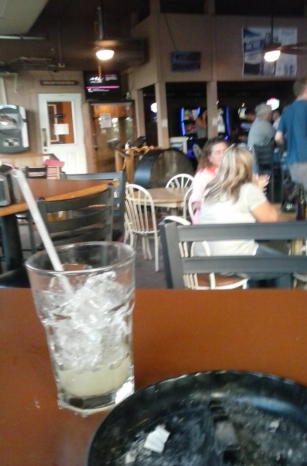 Doc Hollidays Saloon & Eatery | night club | 308 West Macarthur, Cottage Hills, IL 62018, USA | 6182587575 OR +1 618-258-7575