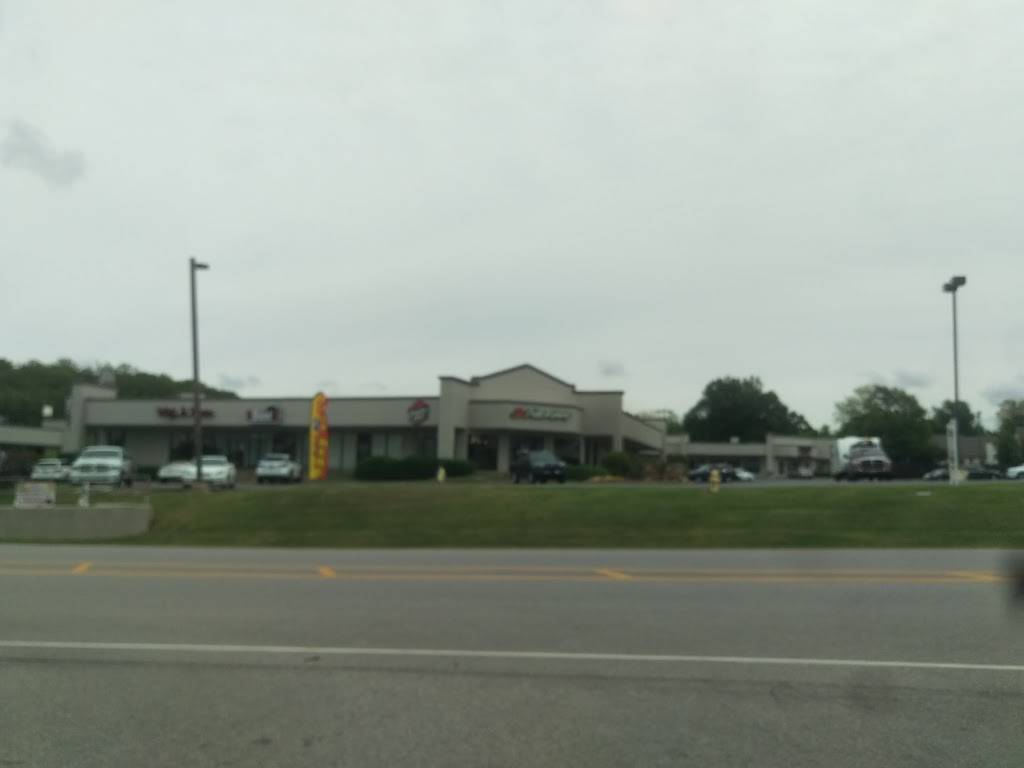 Pizza Hut | meal takeaway | 8215 S Harvard Ave, Tulsa, OK 74137, USA | 9184936592 OR +1 918-493-6592