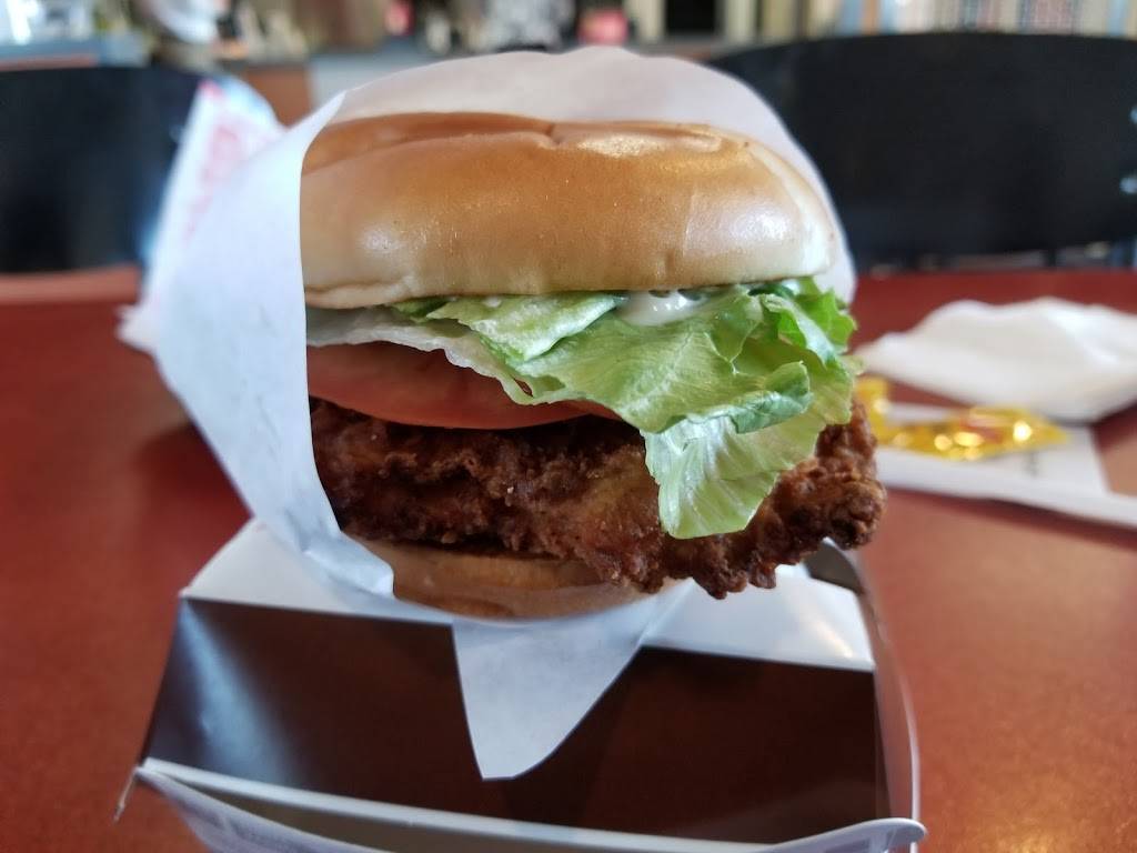 Jack in the Box | restaurant | 5555 E Washington Blvd, Commerce, CA 90040, USA | 3237222066 OR +1 323-722-2066