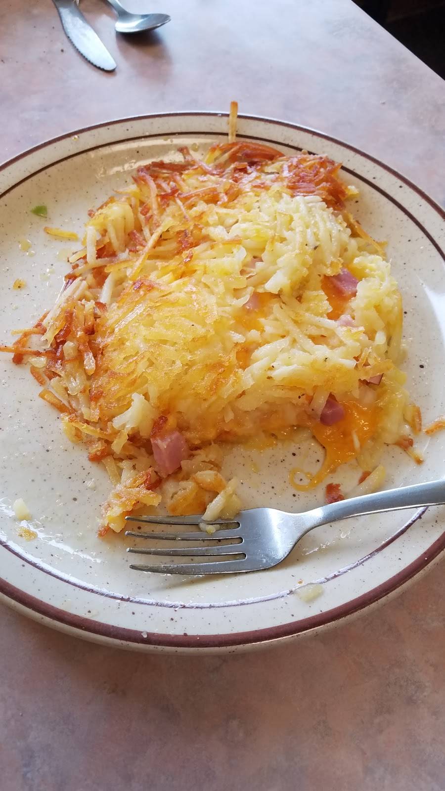 Billys Js Cafe | restaurant | 5015 Grover St, Omaha, NE 68106, USA | 4025514454 OR +1 402-551-4454